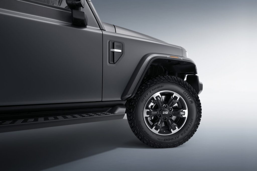 BAW 212 Pickup